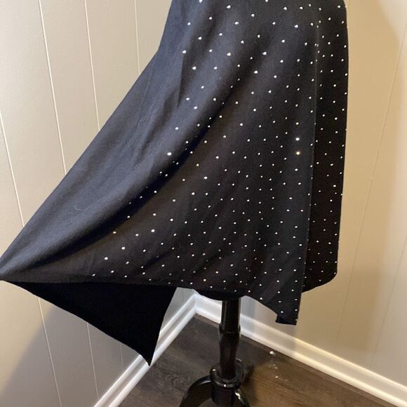 Malissa J Collection One Size Poncho Sequin Bedazzled Front Stretch - Picture 4 of 7